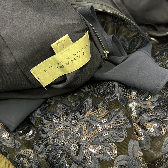 NWOT TAHARI Sequined Evening Dress - Picture 7 of 10